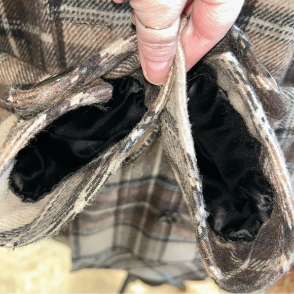 Ashley Stewart Women's Plaid Wool Blend Lined Pea Coat With Belt, Size 2X - Picture 6 of 11